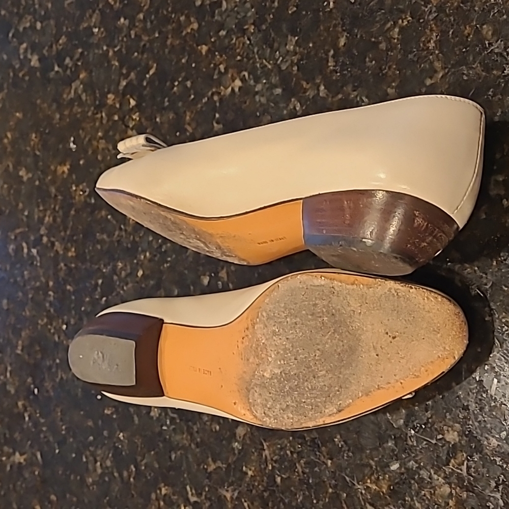 Vintage Salvatore Ferragamo 7.5AA Vera Bow - Picture 10 of 16